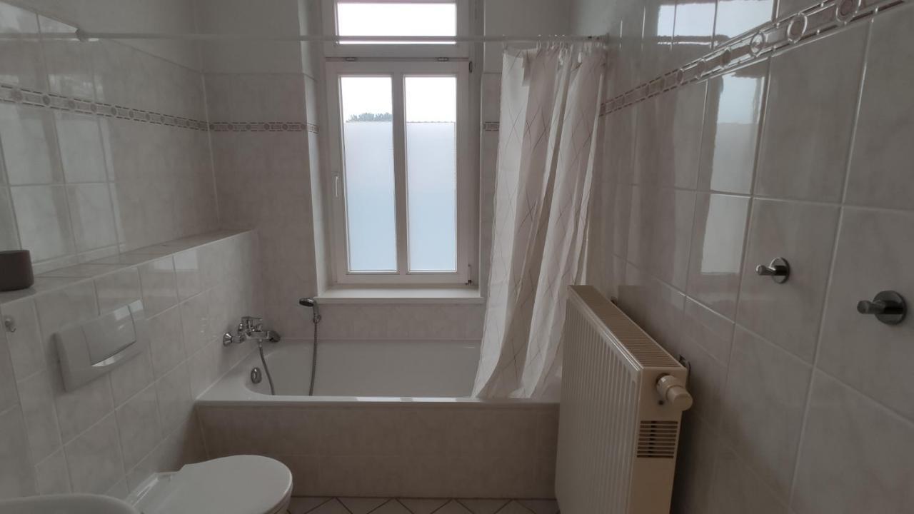 4 Raum Wohnung Mit Balkon Auf 120Sqm In Top Lage ドレスデン エクステリア 写真